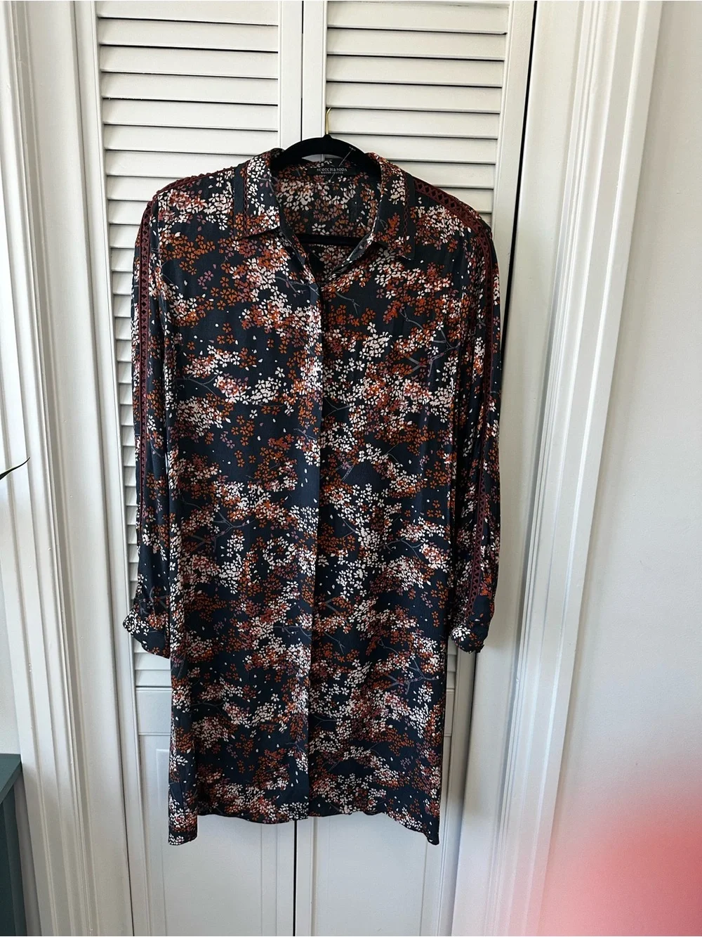 Scotch & Soda Black Floral Button-Front Long Sleeve Dress with Rust Accents